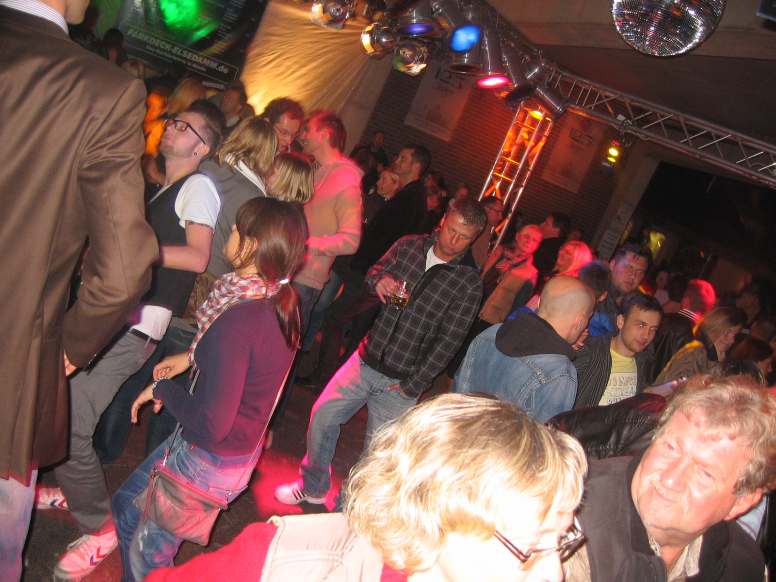 Zwiebelmarkt 2011 — Parkdeck Elsedamm