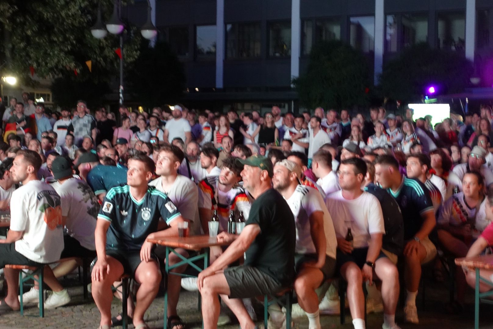 Public Viewing WM 2026 &mdash; Ecuador Spieltag Foto 2